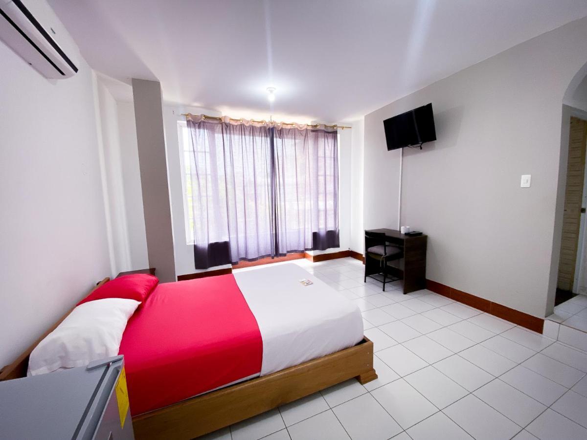 Hostal Casa Blanca Puerto Francisco de Orellana Ngoại thất bức ảnh
