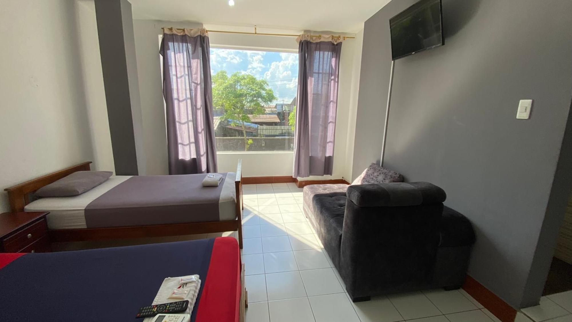 Hostal Casa Blanca Puerto Francisco de Orellana Ngoại thất bức ảnh