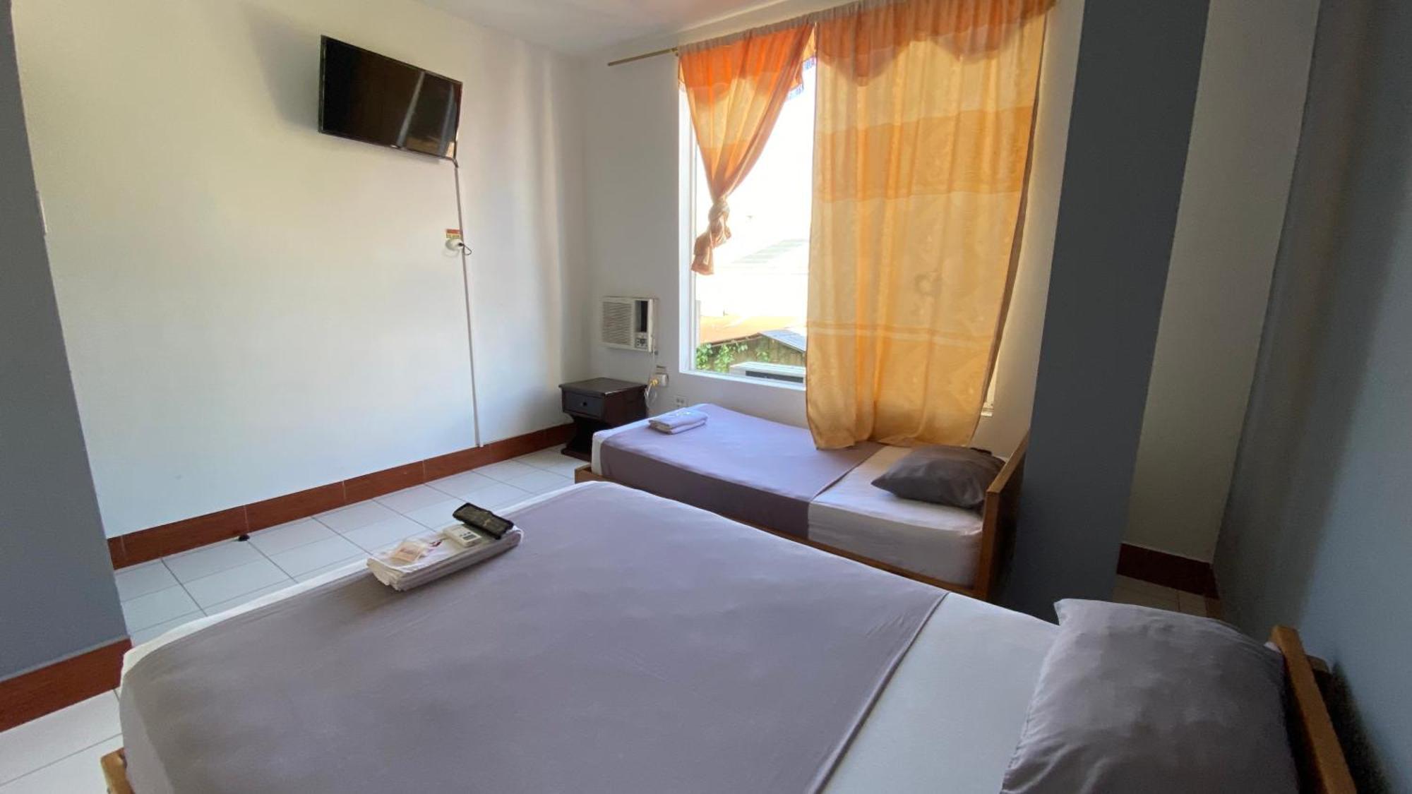 Hostal Casa Blanca Puerto Francisco de Orellana Ngoại thất bức ảnh