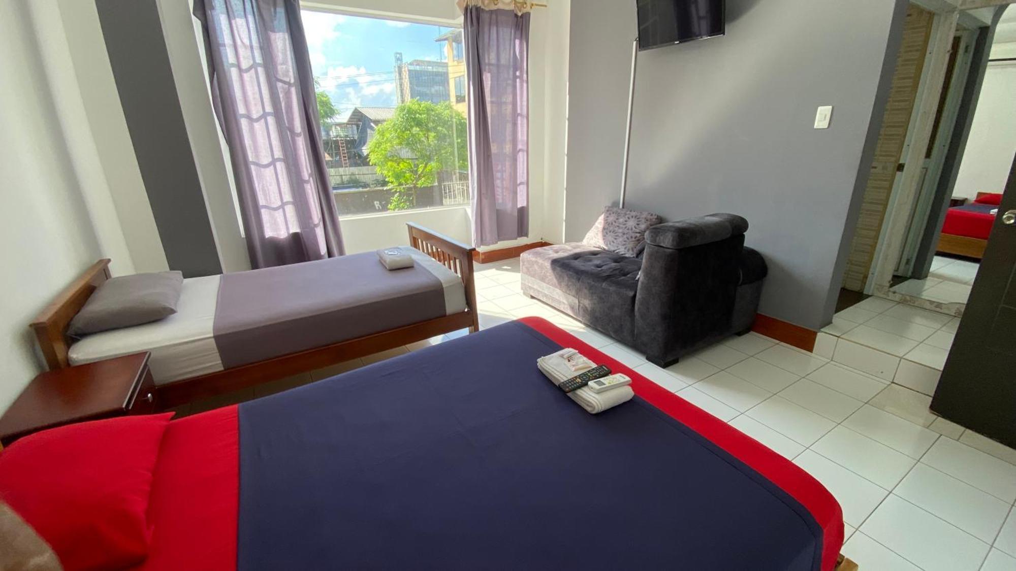Hostal Casa Blanca Puerto Francisco de Orellana Ngoại thất bức ảnh